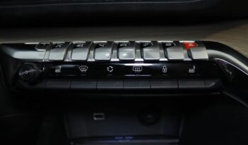 PEUGEOT 3008 1.6 HYBRID GT LINE E-EAT8 completo