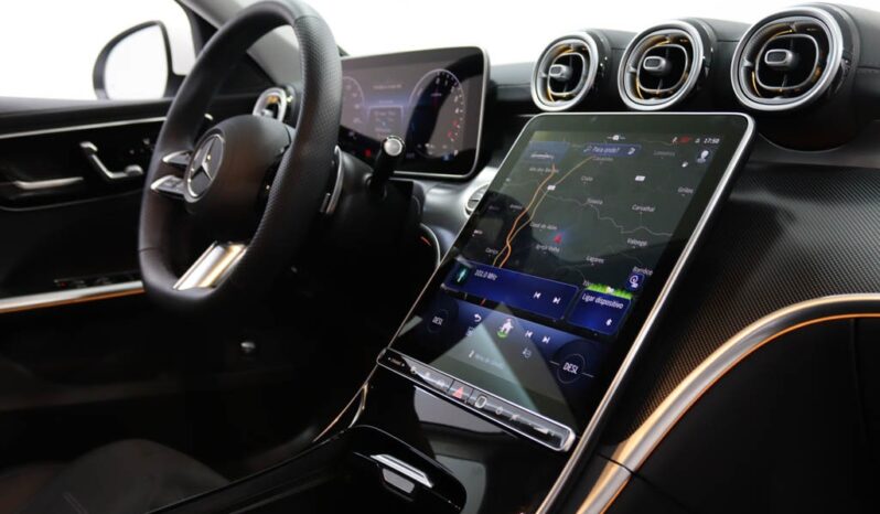 MERCEDES-BENZ Classe C Station 300 DE AMG completo