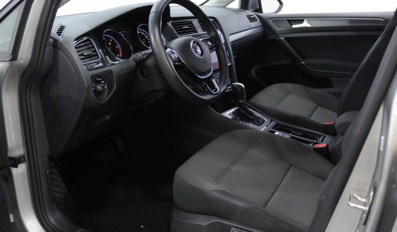 VOLKSWAGEN Golf VII Variant GP 1.6 TDI CONFORTLINE DSG completo