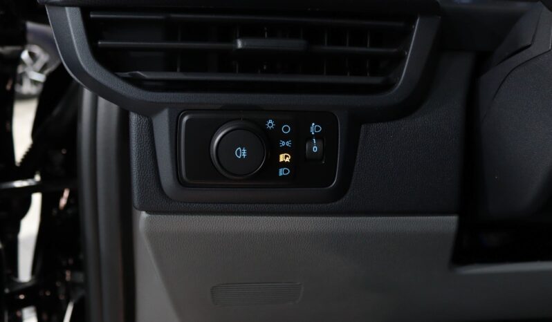 FORD TRANSIT CUSTOM KOMBI DIESEL 320 L2 2.0 ECOBLUE TREND completo