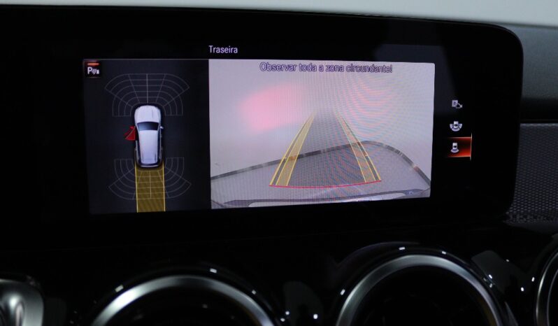 MERCEDES-BENZ Classe GLB 180 D STYLE completo