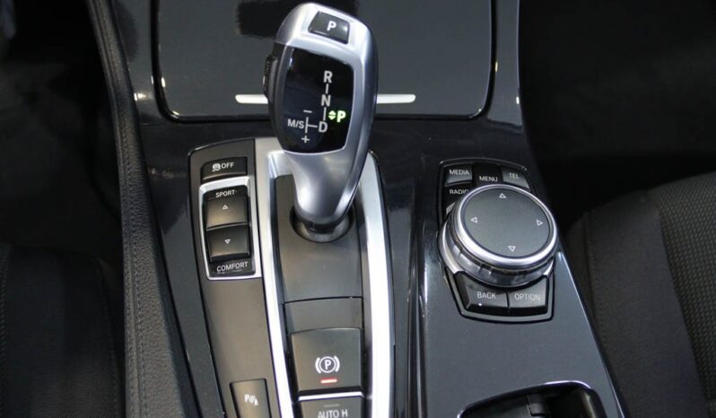BMW Serie Touring LCI 520 D AUTO completo