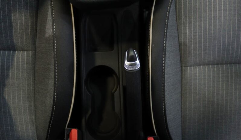 RENAULT Clio V Fase II 1.0 TCE TECHNO BI-FUEL completo
