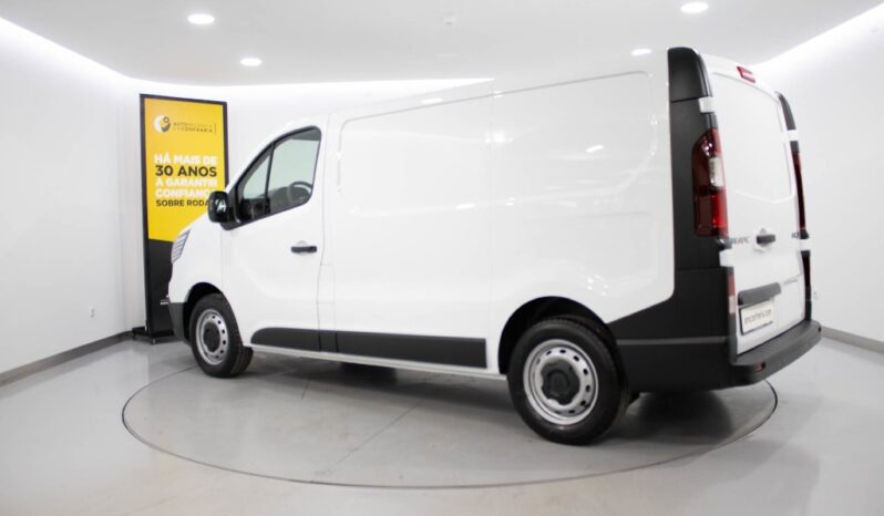 RENAULT Trafic III Fase III 2.0 BLUE DCI L1H1 ADVANCE completo