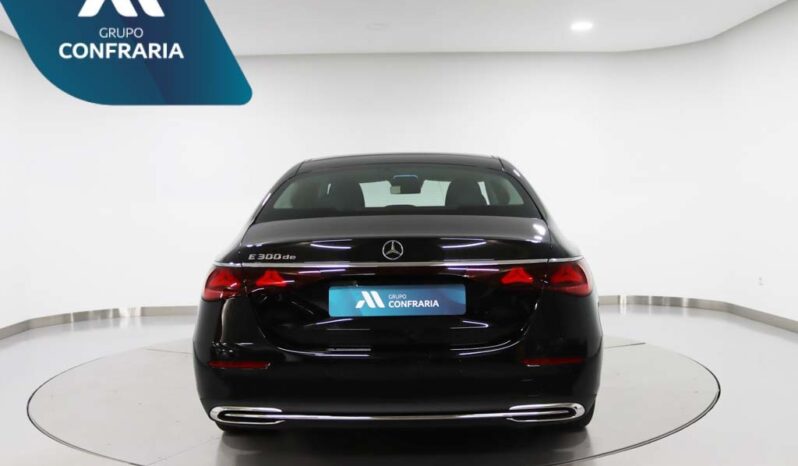 MERCEDES-BENZ Classe E 300 DE completo