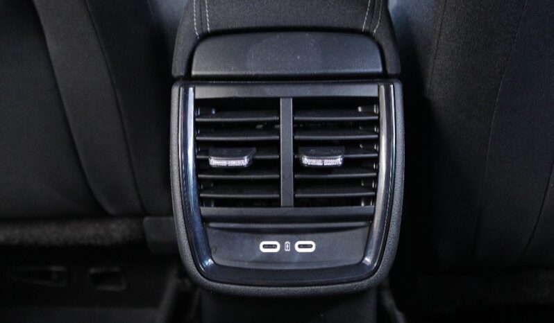 SKODA Kamiq 1.0 TSI SELECTION DSG completo