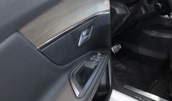 PEUGEOT 3008 1.6 HYBRID GT LINE E-EAT8 completo