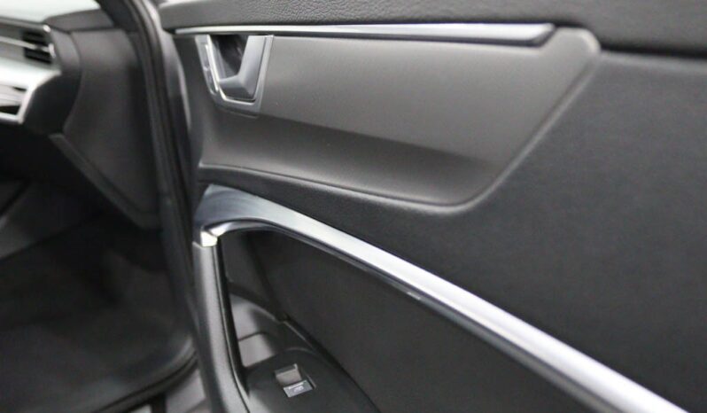 AUDI A6 Avant 40 TDI DESIGN S TRONIC completo
