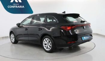 SEAT Leon Sportstourer 2.0 TDI STYLE completo
