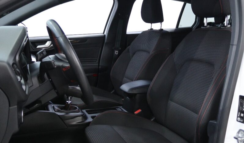 FORD Focus Station Wagon 1.0 ECOBOOST MHEV ST-LINE X completo
