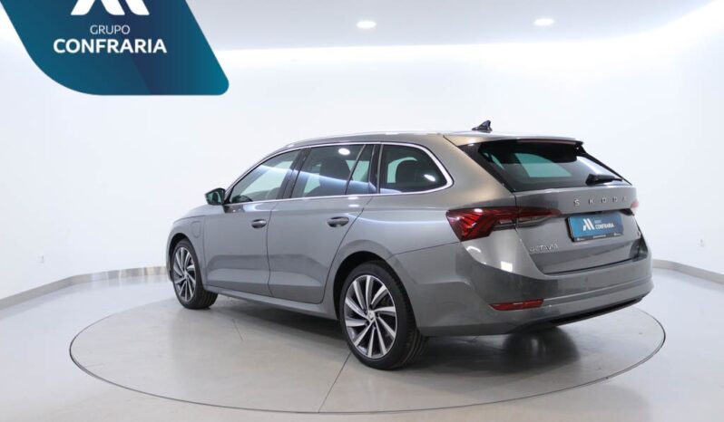 SKODA Octavia Break 1.4 TSI IV ULTRA DSG completo