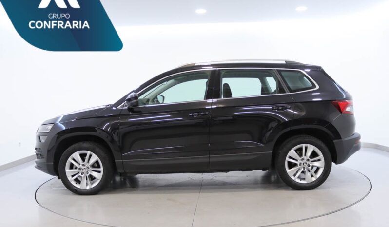 SKODA Karoq 1.0 TSI AMBITION completo
