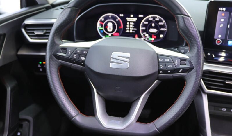 SEAT Leon Sportstourer 1.4 E-HYBRID FR DSG completo