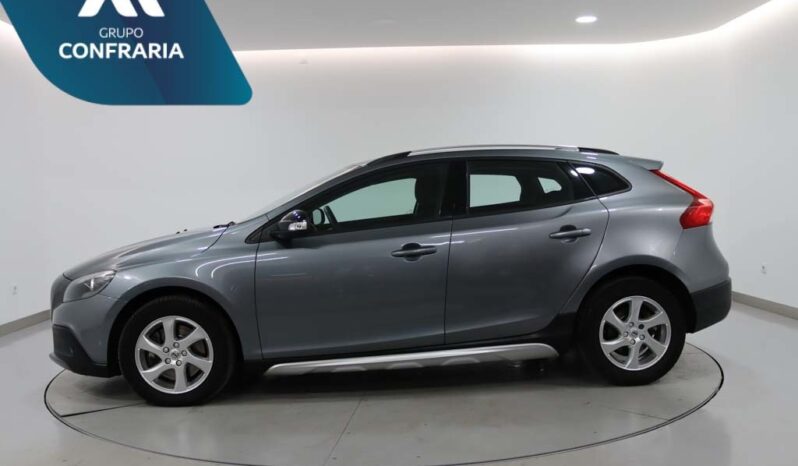 VOLVO V40 Cross Country 2.0 D2 KINETIC completo