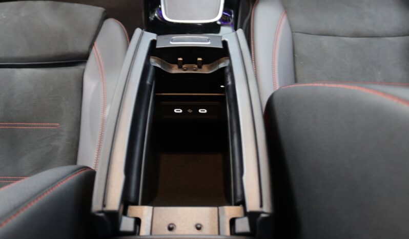 MERCEDES-BENZ Classe A A 250 E AMG completo