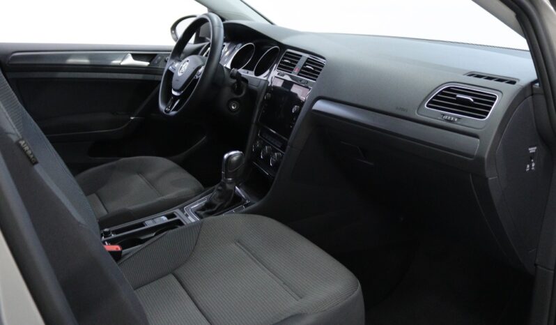 VOLKSWAGEN Golf VII Variant GP 1.6 TDI CONFORTLINE DSG completo
