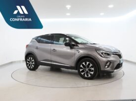 RENAULT Captur 1.0 TCE TECHNO