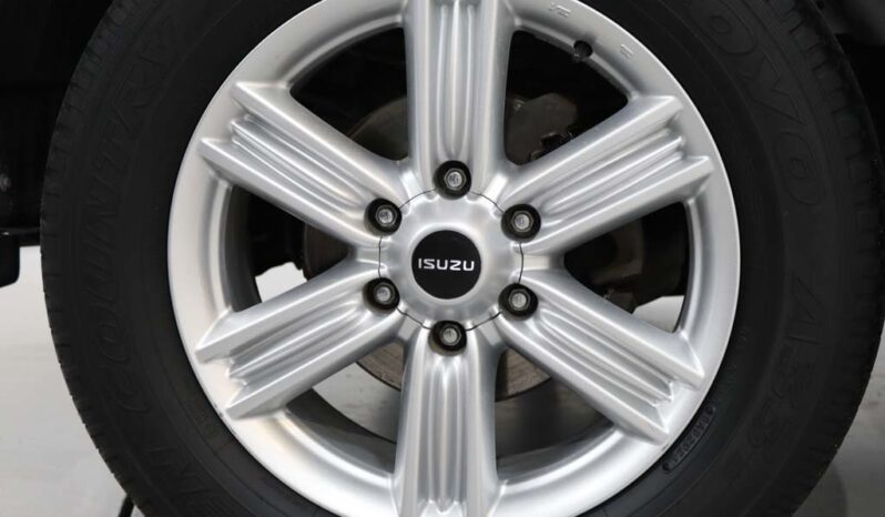 ISUZU D-Max 1.9 DDI CD 4WD LS CM AUT. completo