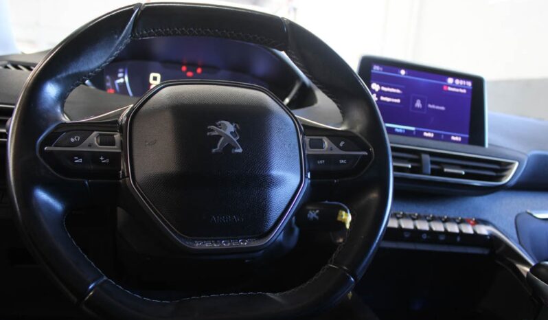 PEUGEOT 3008 1.6 BLUEHDI STYLE completo