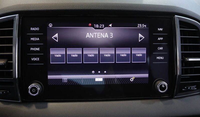 SKODA Karoq 1.0 TSI AMBITION completo