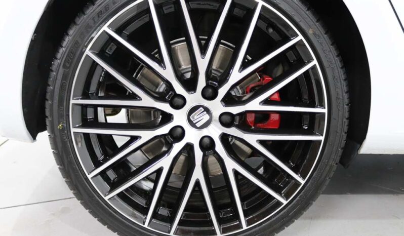 SEAT Leon 2.0 TSI CUPRA DSG S/S completo