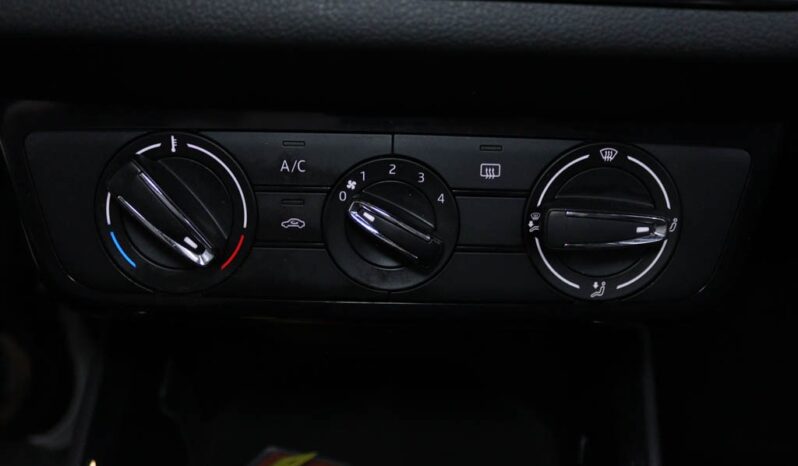 SKODA Fabia 1.0 TSI SELECTION DSG completo