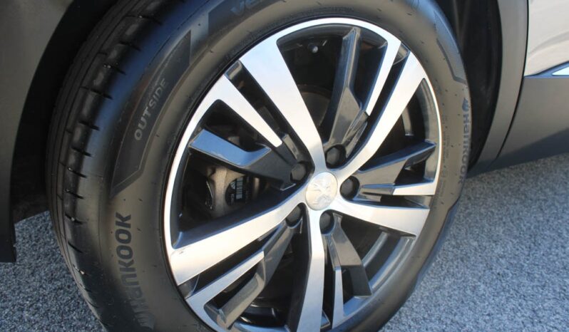 PEUGEOT 3008 1.6 BLUEHDI STYLE completo