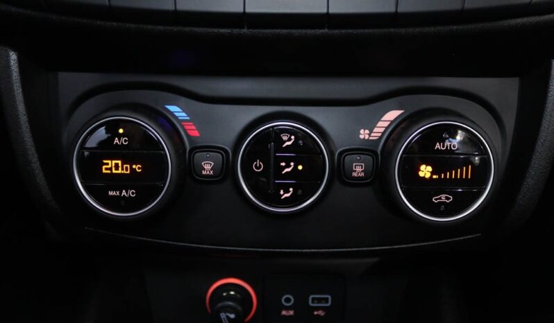 FIAT Tipo SW 1.3 M-JET LOUNGE completo
