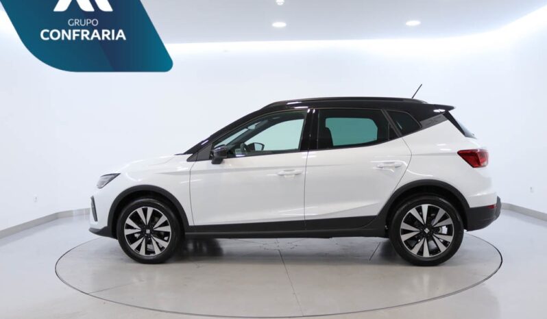 SEAT ARONA 1.0 TSI STYLE DSG completo
