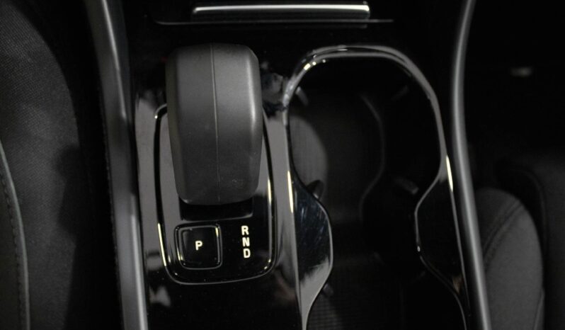 VOLVO XC40 Pure Electric 67 kWh RECHARGE CORE completo