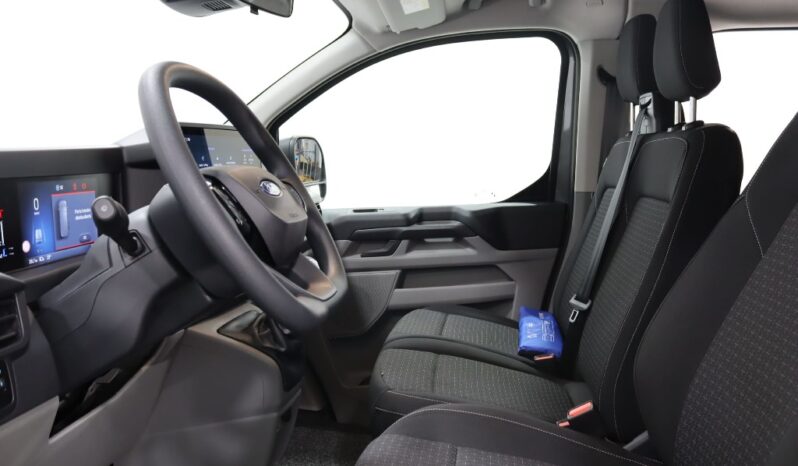 FORD TRANSIT CUSTOM KOMBI DIESEL 320 L2 2.0 ECOBLUE LIMITED completo