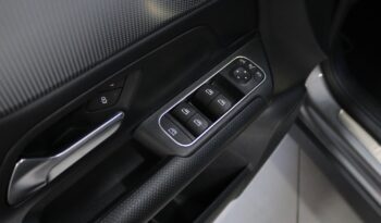 MERCEDES-BENZ Classe GLB 180 D STYLE completo