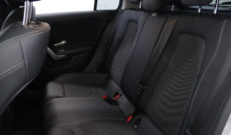 MERCEDES-BENZ Classe A A 250 e completo