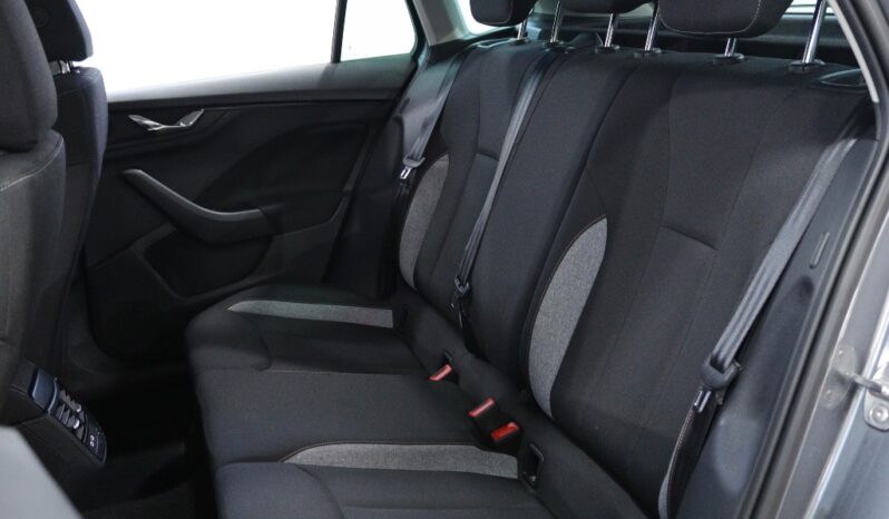 SKODA Kamiq 1.0 TSI SELECTION DSG completo