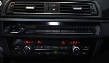 BMW Serie Touring LCI 520 D AUTO completo