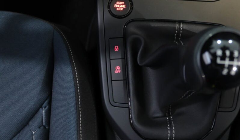 SEAT ARONA 1.0 TSI STYLE completo