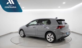 VOLKSWAGEN Golf VIII 1.5 TSI 50 ANOS completo