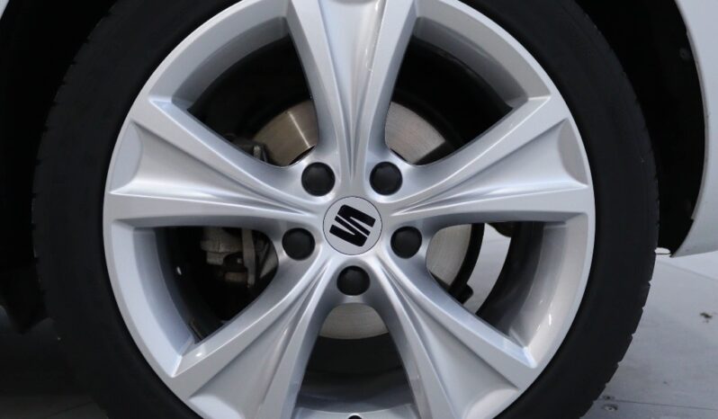 SEAT Leon 1.4 E-HYBRID FR DSG completo