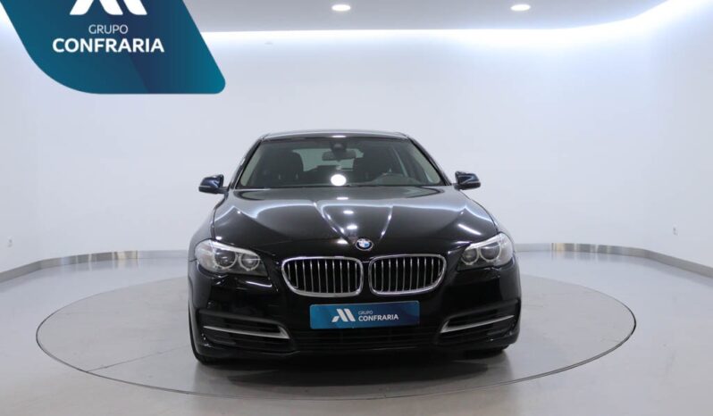 BMW Serie Touring LCI 520 D AUTO completo