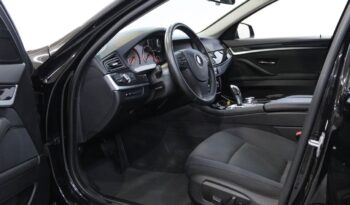 BMW Serie Touring LCI 520 D AUTO completo