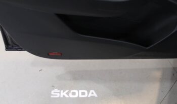 SKODA Karoq 1.0 TSI AMBITION completo