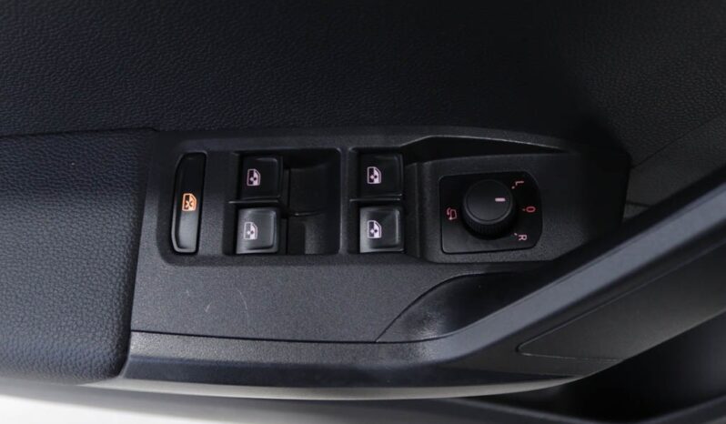SEAT Ibiza 1.0 TSI STYLE DSG completo