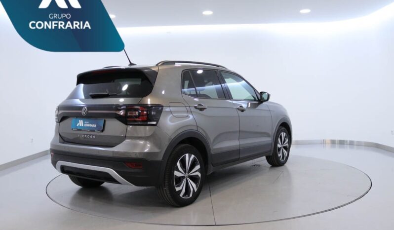 VOLKSWAGEN T-Cross 1.0 TSI LIFE completo