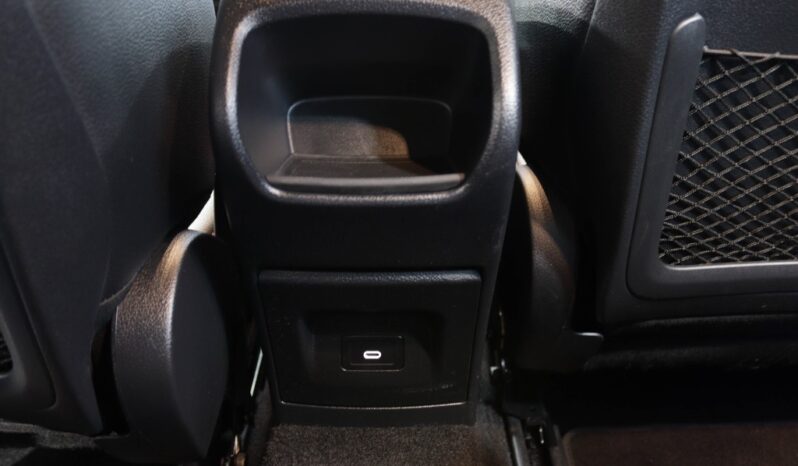 MERCEDES-BENZ Classe A A 250 E AMG completo