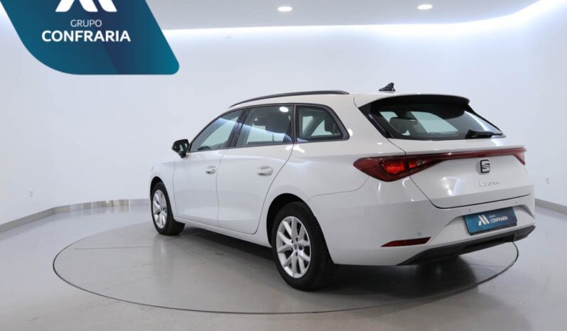 SEAT Leon Sportstourer 2.0 TDI STYLE DSG completo