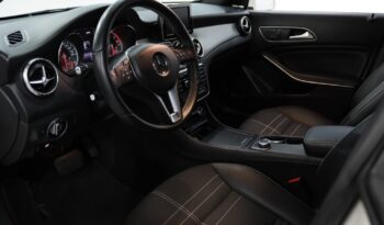 MERCEDES-BENZ Classe CLA 220 CDI URBAN AUT.111G completo