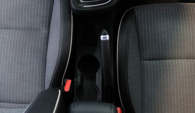RENAULT Clio V Fase II 1.0 TCE TECHNO BI-FUEL completo