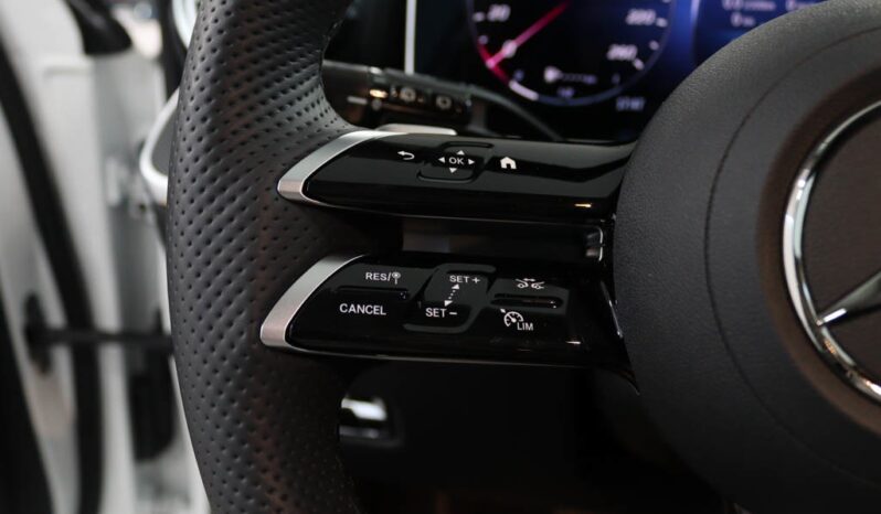 MERCEDES-BENZ Classe C Station 300 DE AMG completo