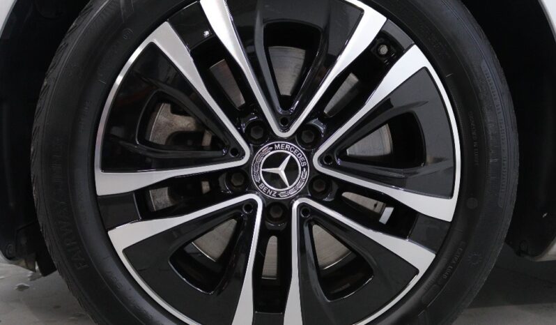 MERCEDES-BENZ Classe A A 250 e completo