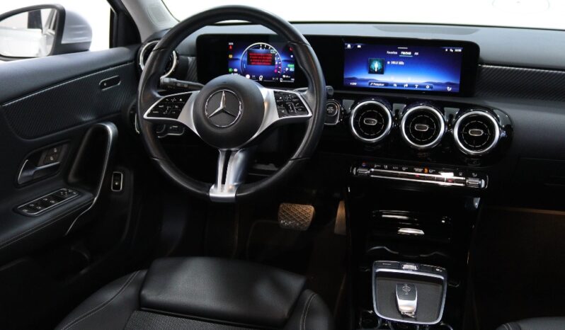 MERCEDES-BENZ Classe A A 250 e completo